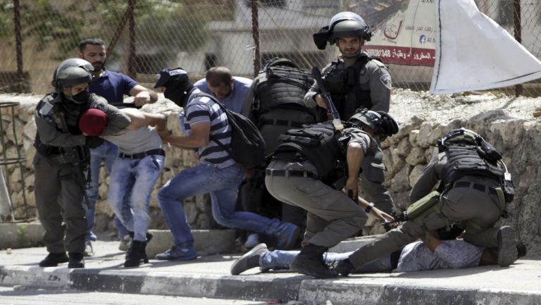 Ιερουσαλήμ: Πεδίο μάχης η πλατεία των Τεμενών -Νεκροί και τραυματίες  (video)