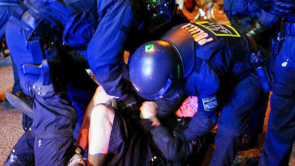 Γερμανία- G20: Η αστυνομία διέλυσε συγκεντρώσεις διαδηλωτών (video)