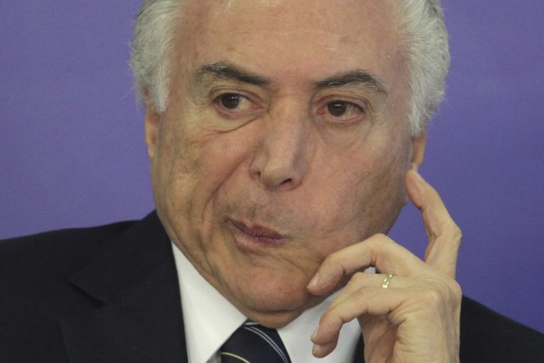 Στο στόχαστρο για παθητική δωροδοκία ο πρόεδρος της Βραζιλίας