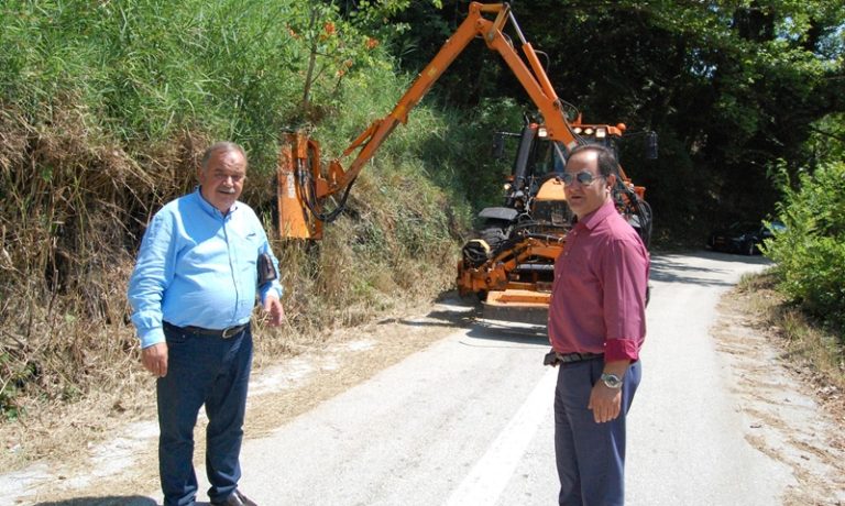 Καρδίτσα: Έργα καθαρισμού των πρανών των δρόμων