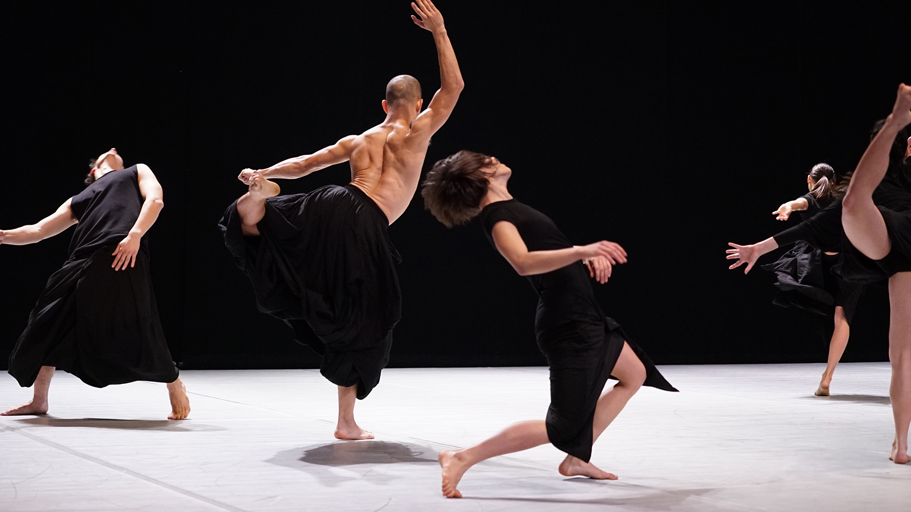 Vertigo Dance Company,Yama -¬Gadi Dagon b11