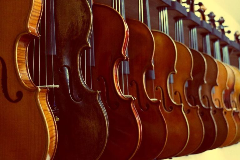 Λέσβος: «Μουσικές Συναντήσεις» – Ρεσιτάλ για δύο βιολιά