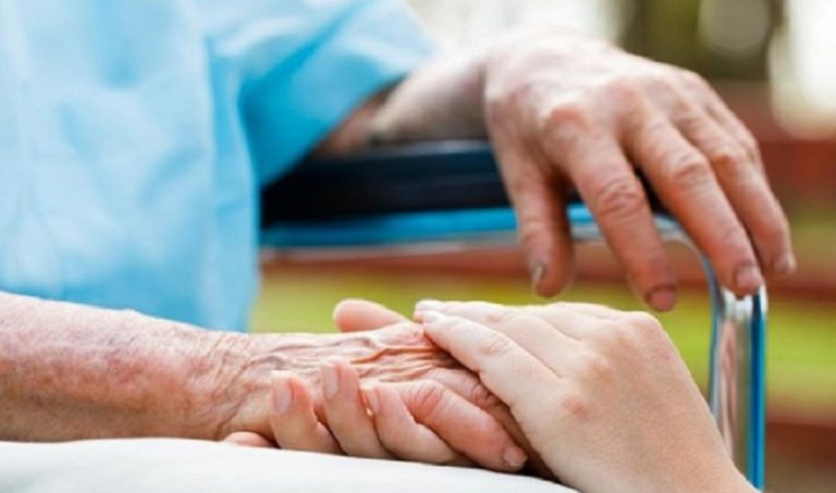 Φροντίδα για τους ανθρώπους με Alzheimer στο Δήμο Χαϊδαρίου