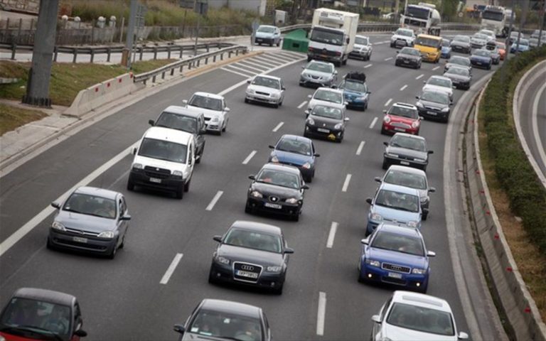 Αυτοκίνητα: Αύξηση πωλήσεων 1,8% τον Νοέμβριο