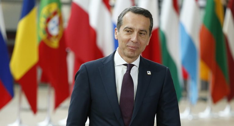 Δεν προχωρά σε επαναφορά των ελέγχων στα σύνορά της με Ιταλία η Βιέννη