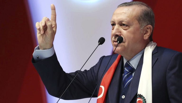 Ερντογάν: Μέρος αμερικανικής συνωμοσίας η καταδίκη του Τούρκου τραπεζίτη στις ΗΠΑ