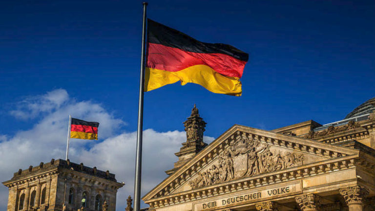 Γερμανικό ΥΠΟΙΚ για το πενταετές ελληνικό ομόλογο: Το «τεστ» πέτυχε