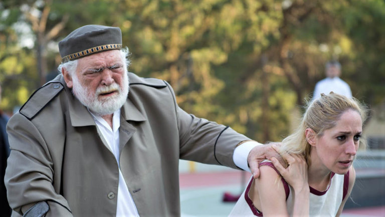 Ο «Οιδίπους επί Κολωνώ» στο Αρχαίο Θέατρο Επιδαύρου (video)
