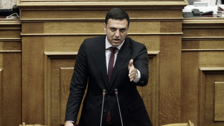 Τους εκπροσώπους των κομμάτων ενημέρωσε ο υπ. Υγείας σχετικά με τα μέτρα για τον COVID-19 (video)
