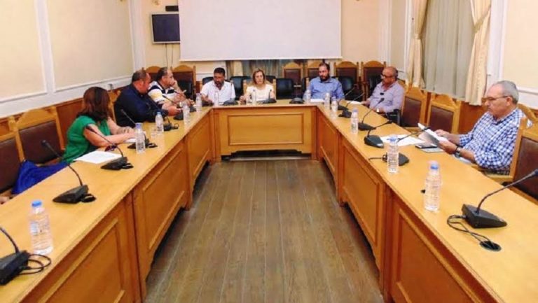 Δωρεάν μεταφορά απόρων φοιτητών