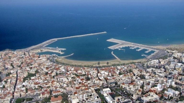 Ρέθυμνο: Χάρτινα τασάκια στις παραλίες του Δήμου