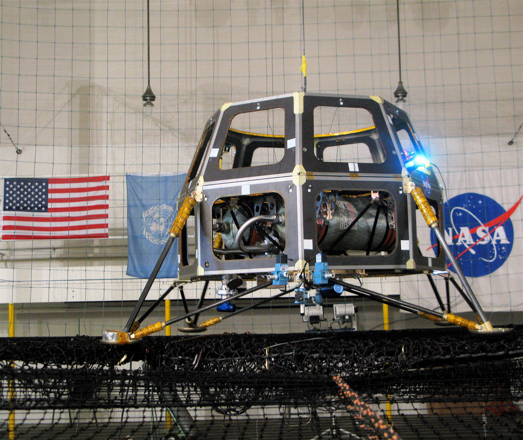 Η Moon Express ετοιμάζεται να ξεκινήσει εργασίες εξόρυξης στη Σελήνη
