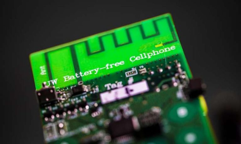 ΗΠΑ: Ένα νέο κινητό τηλέφωνο θα λειτουργεί χωρίς μπαταρία