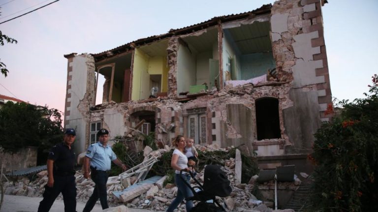 Μεταφέρθηκαν στην Κρήτη οι τραυματίες από τον ισχυρό σεισμό