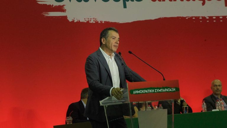 Ανοικτός σε συνεργασία με τη ΔΗΣΥ ο Στ. Θεοδωράκης