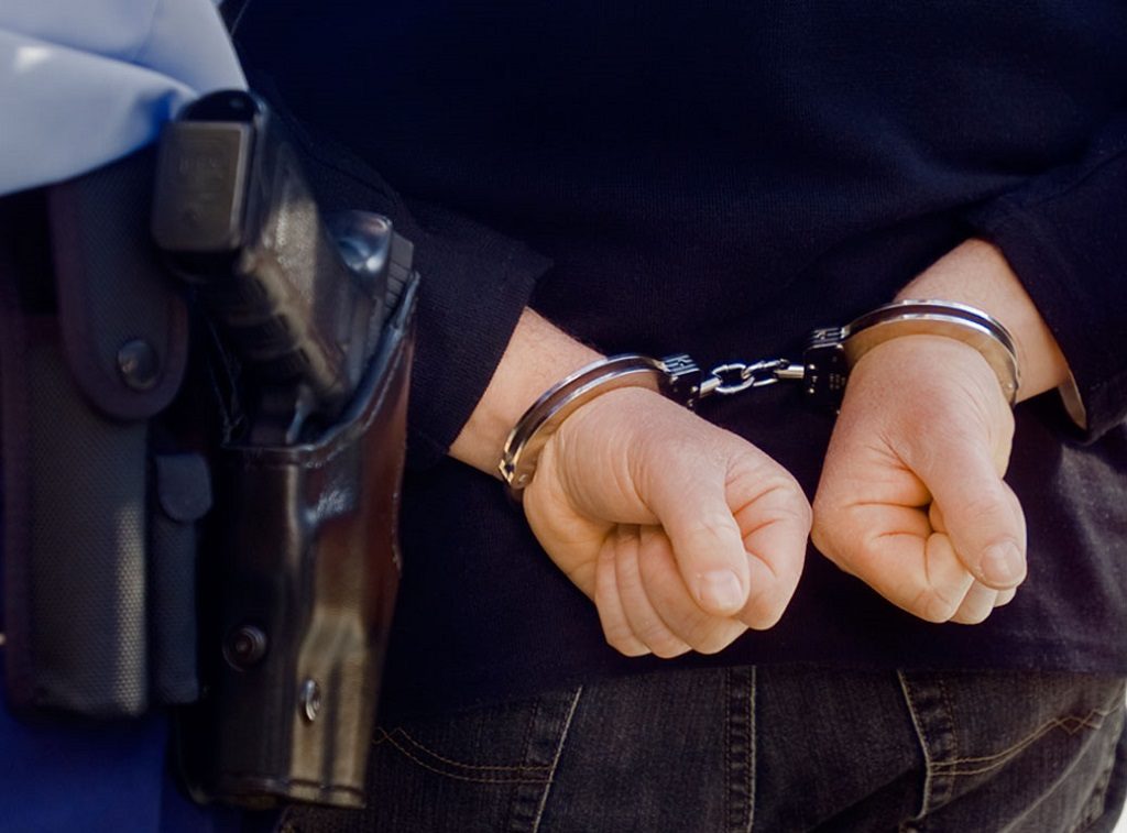 Σέρρες: Συνελήφθησαν πέντε νεαροί για ναρκωτικά