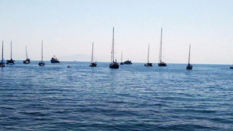 Κέρκυρα: Τα ανεξέλεγκτα αγκυροβόλια σκαφών