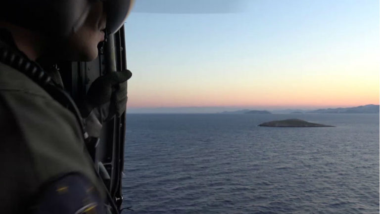 Συνεχίζονται οι τουρκικές υπερπτήσεις επάνω από ελληνικές νησίδες (video)