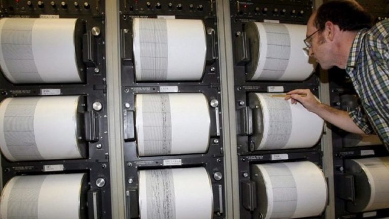 4,9 Ρίχτερ στο Νότιο Αιγαίο, αισθητά στην Κρήτη!