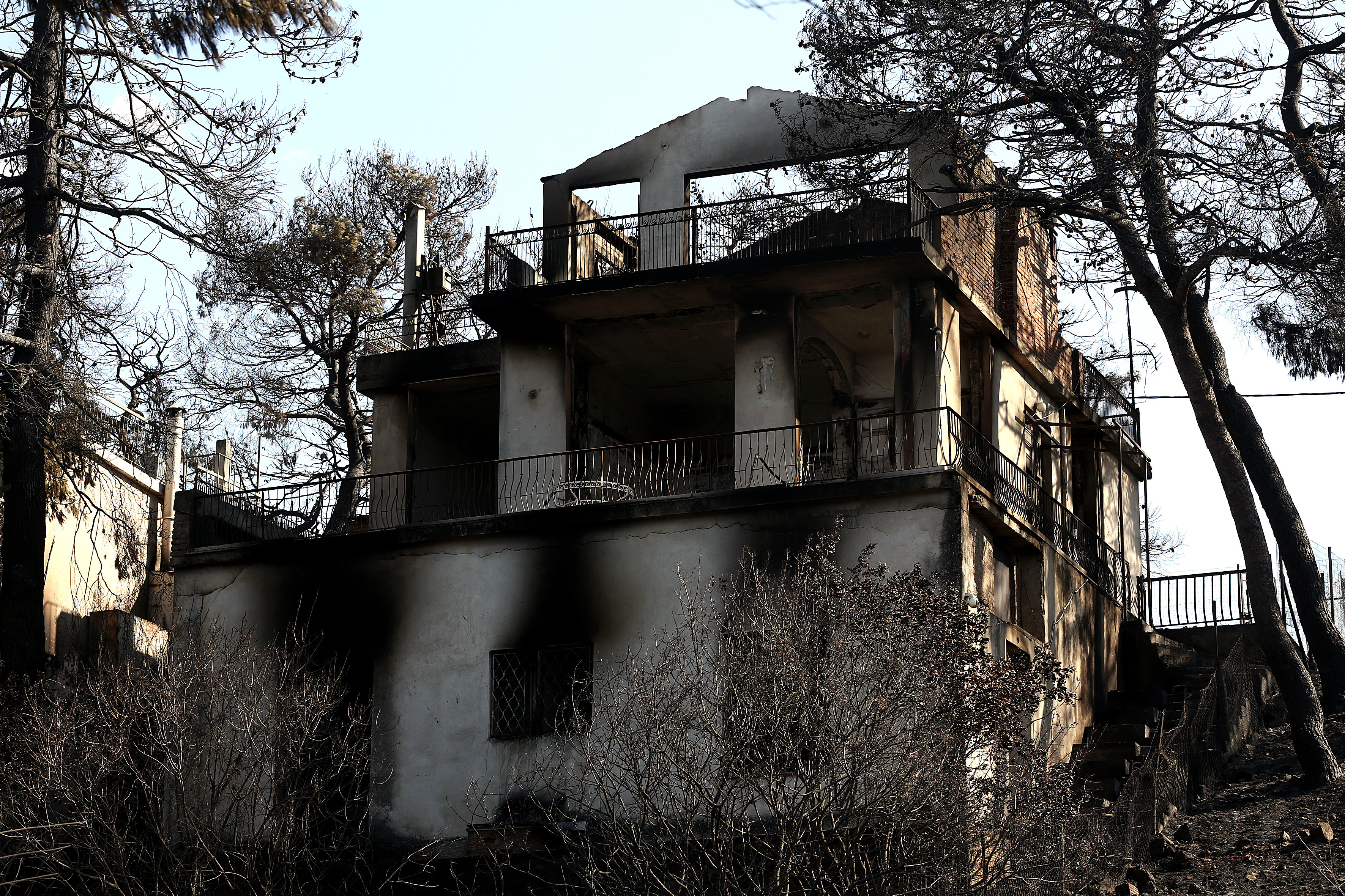Δράσεις για την αποκατάσταση 7 οικογενειών πυρόπληκτων από τον οικισμό της Κίρκης Αλεξανδρούπολης