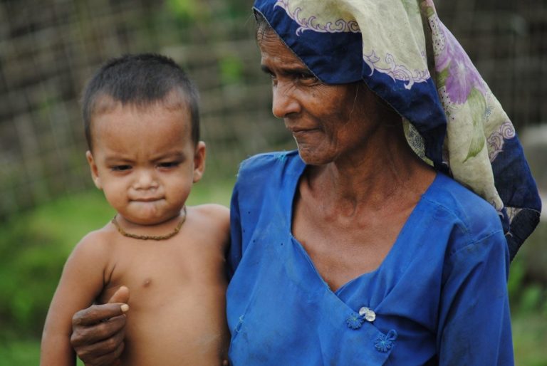Μαρτυρία από τα χωριά των Ροχίνγκια στη Μιανμάρ