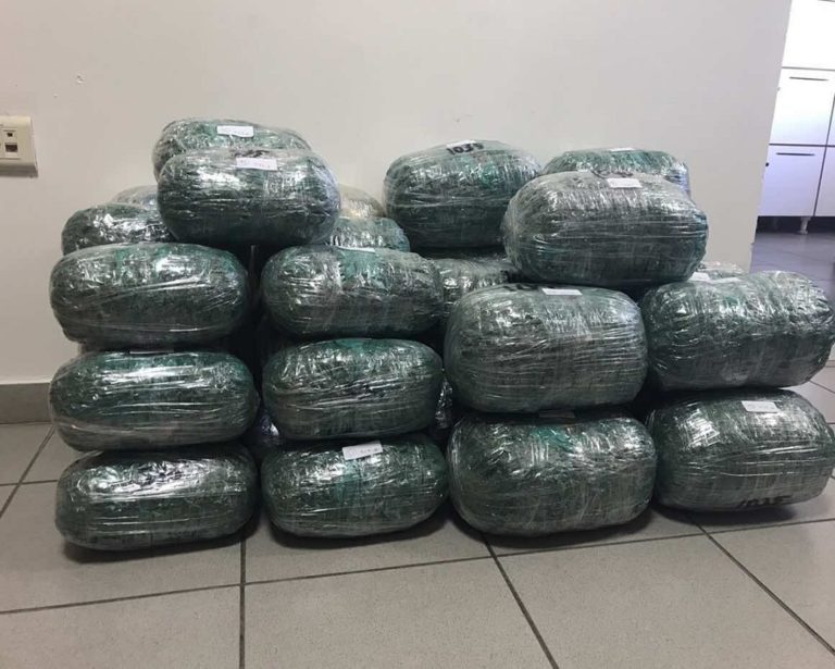 Φλώρινα: Άφησαν 27 κιλά κάνναβης σε αυτοκίνητο