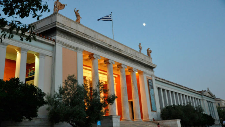 Πανσέληνος απόψε στα μνημεία: Γιορτάζει και το Εθνικό Αρχαιολογικό Μουσείο (video)