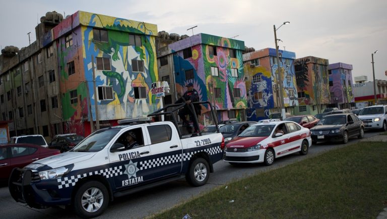 Μακελειό στο Μεξικό: Τουλάχιστον 24 οι νεκροί από τις επιθέσεις ενόπλων