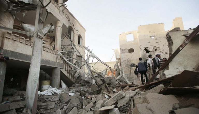 Τουλάχιστον 30 νεκροί από αεροπορική επίθεση στην Υεμένη