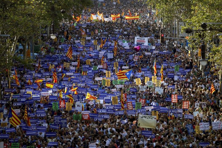 Βαρκελώνη: “Η καλύτερη απάντηση: η ειρήνη” (video)