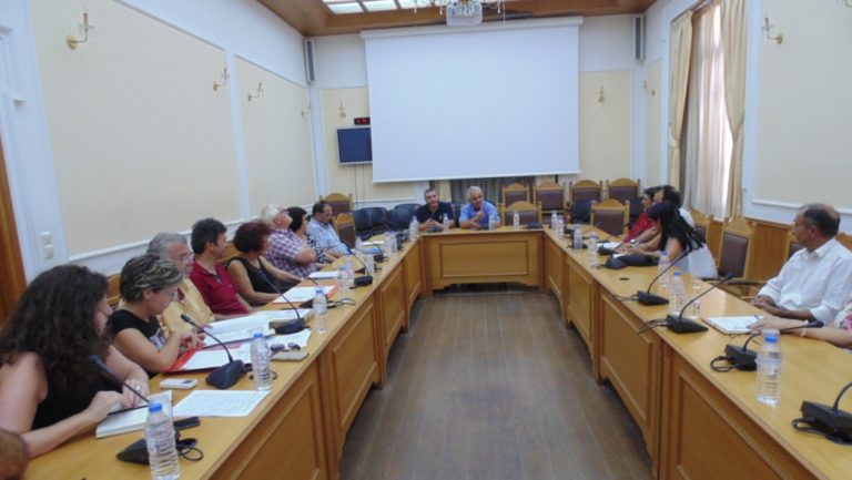 Κανονικά συνεχίζεται η δακοκτονία