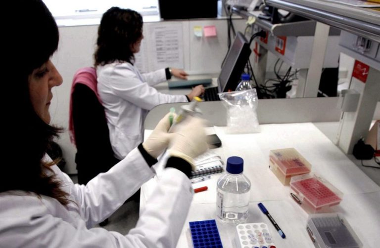 Έρευνα: Μπορεί, άραγε, να μεταδοθεί ο διαβήτης όπως η νόσος των τρελών αγελάδων;
