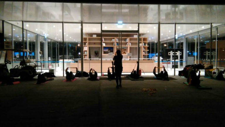 Κάντε pilates στο Πάρκο Σταύρος Νιάρχος