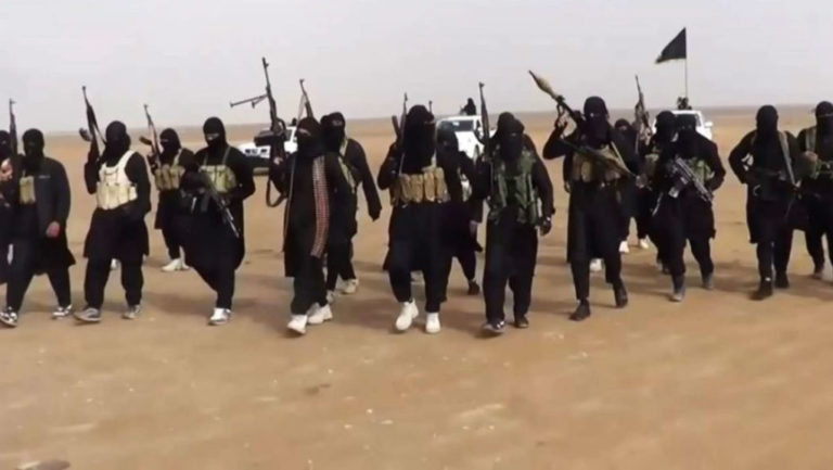 Ανάληψη ευθύνης από το Ισλαμικό Κράτος για επίθεση καμικάζι στη Λιβύη