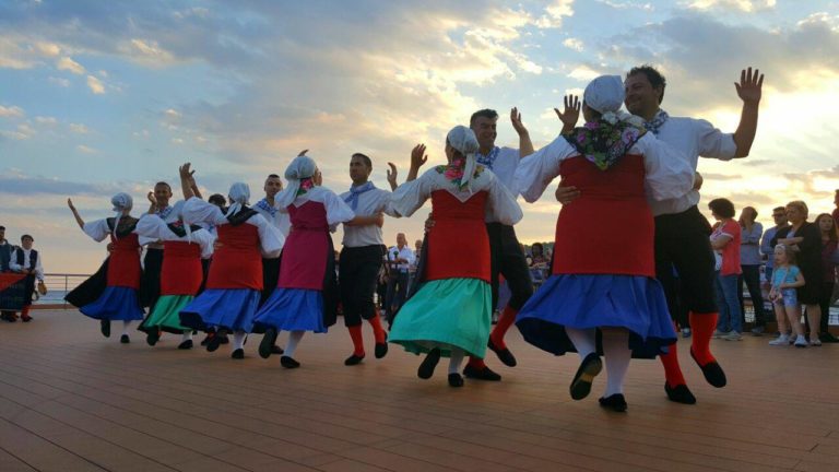 Αγρίνιο: Διεθνές Φολκλορικό Φεστιβάλ