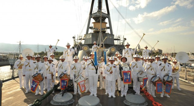 Η Μπάντα του Πολεμικού Ναυτικού στο Κατάκολο