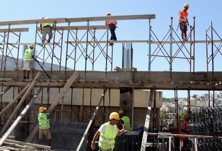 Η ΓΣΕΕ και το ΠΑΜΕ για τις τροπολογίες