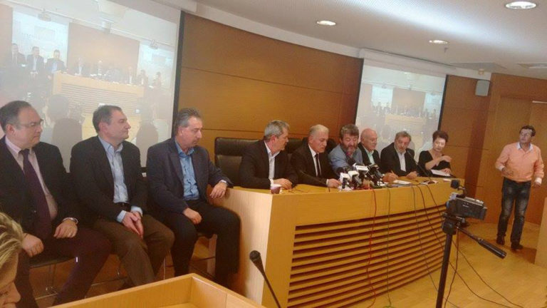 Συνάντηση με τον πρωθυπουργό και τους πολιτικούς αρχηγούς ζητούν οι δήμαρχοι της Θεσσαλονίκης