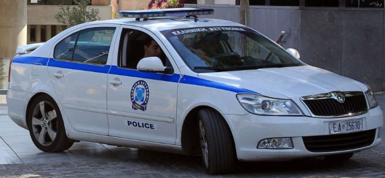 Καβάλα: Σύλληψη πέντε διακινητών μετά από καταδίωξη