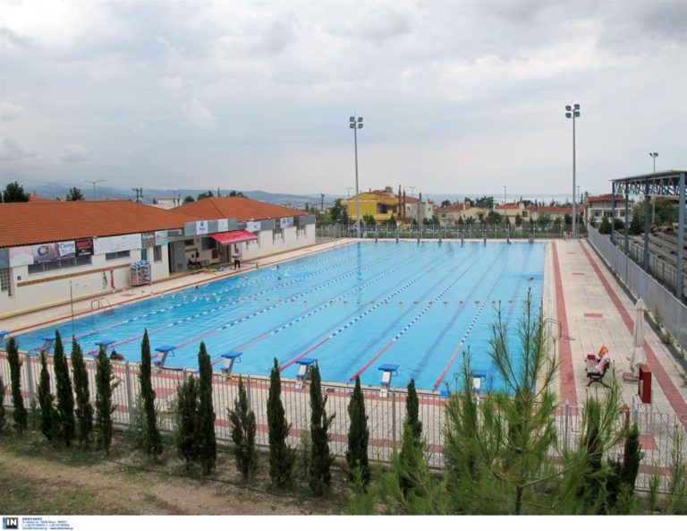 Ανάσες δροσιάς στα δημοτικά κολυμβητήρια της Θεσσαλονίκης