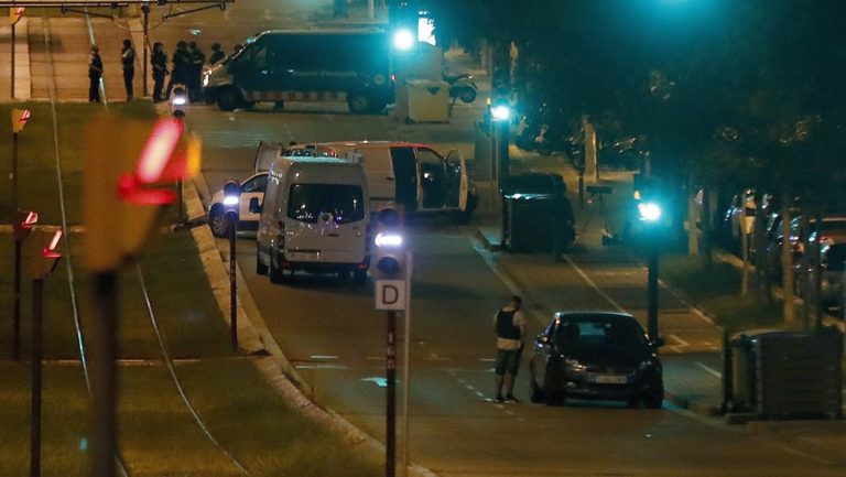 Τρομοκρατική επίθεση στην Βαρκελώνη- Νεκροί και δεκάδες τραυματίες (live)