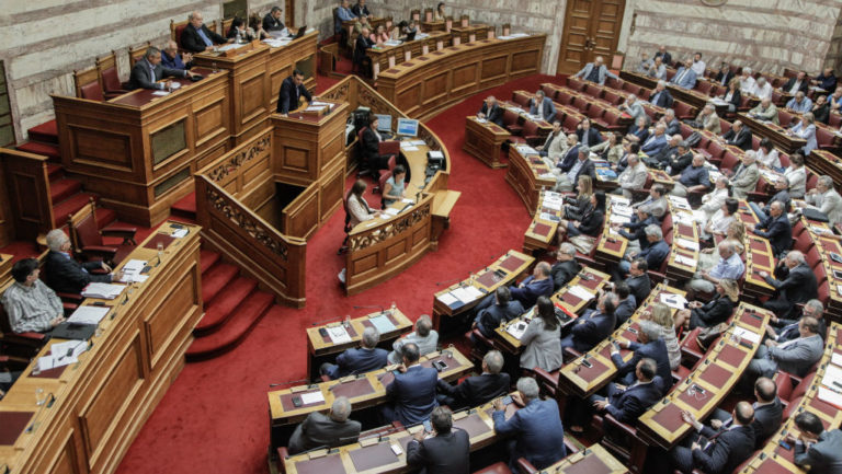 Υπερψηφίστηκε το νομοσχέδιο για την ανώτατη εκπαίδευση