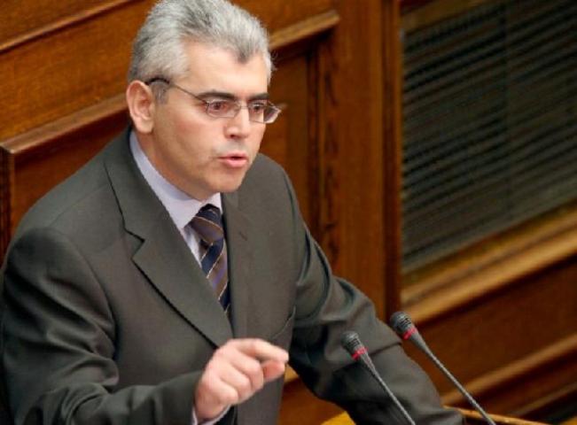 Αντιεξουσιαστές βανδάλισαν το γραφείο του βουλευτή ΝΔ Μ. Χαρακόπουλου