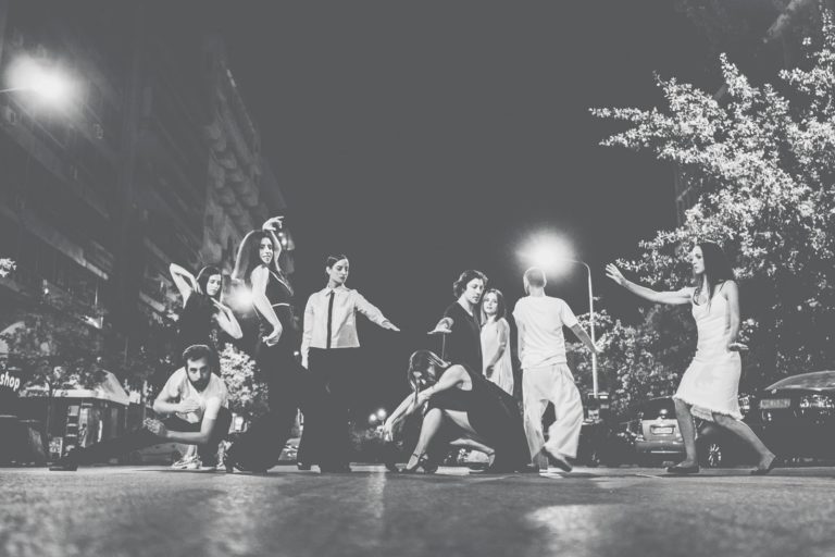 “Τι λείπει”: χοροθέατρο από την «Ομάδα Τέχνης Oberon» στο Αυλαία