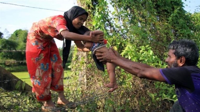 Φόβοι για γενοκτονία των Ρονχίγια στα σύνορα Μιανμάρ-Μπαγκλαντές (video)