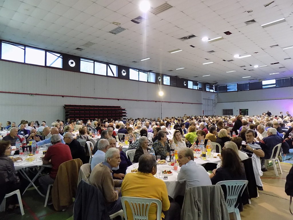 Περισσότεροι από 1.500 ηλικιωμένοι στη γιορτή που διοργάνωσε ο Δήμος Βόλου