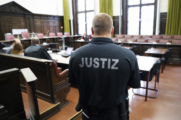 Αντιμέτωπη με πολυετή κάθειρξη η Γερμανίδα υπήκοος στην Τουρκία