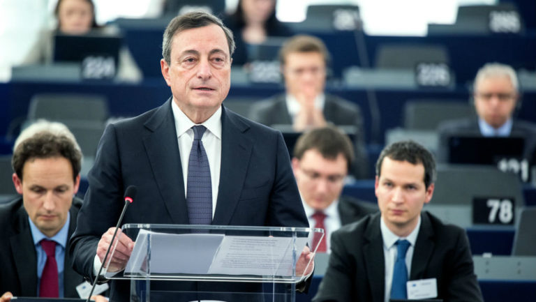ΕΚΤ: O πληθωρισμός θα κρίνει το τέλος των αγορών ομολόγων