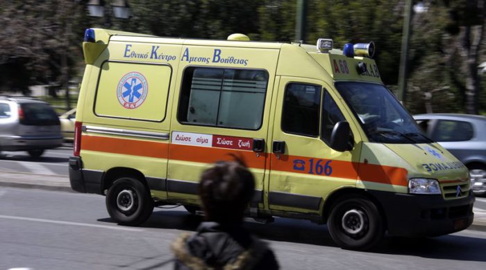 Παράσυρση κοπέλας από μηχανή στην Β. Όλγας