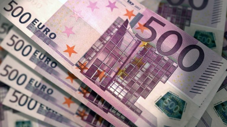 Γενεύη: Έρευνες για σχισμένα 500ευρα στους ελβετικούς υπονόμους
